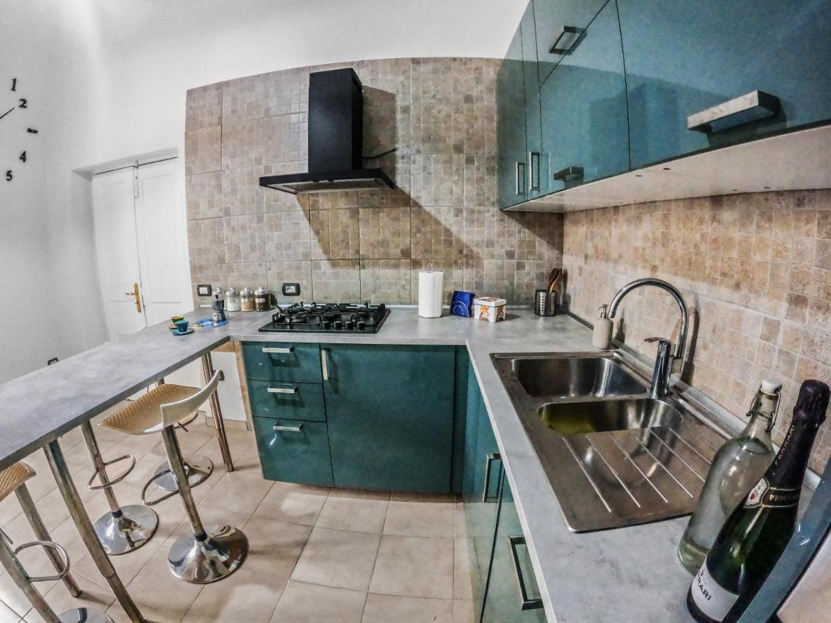 La Casa Azul Apartment Napoli Bagian luar foto